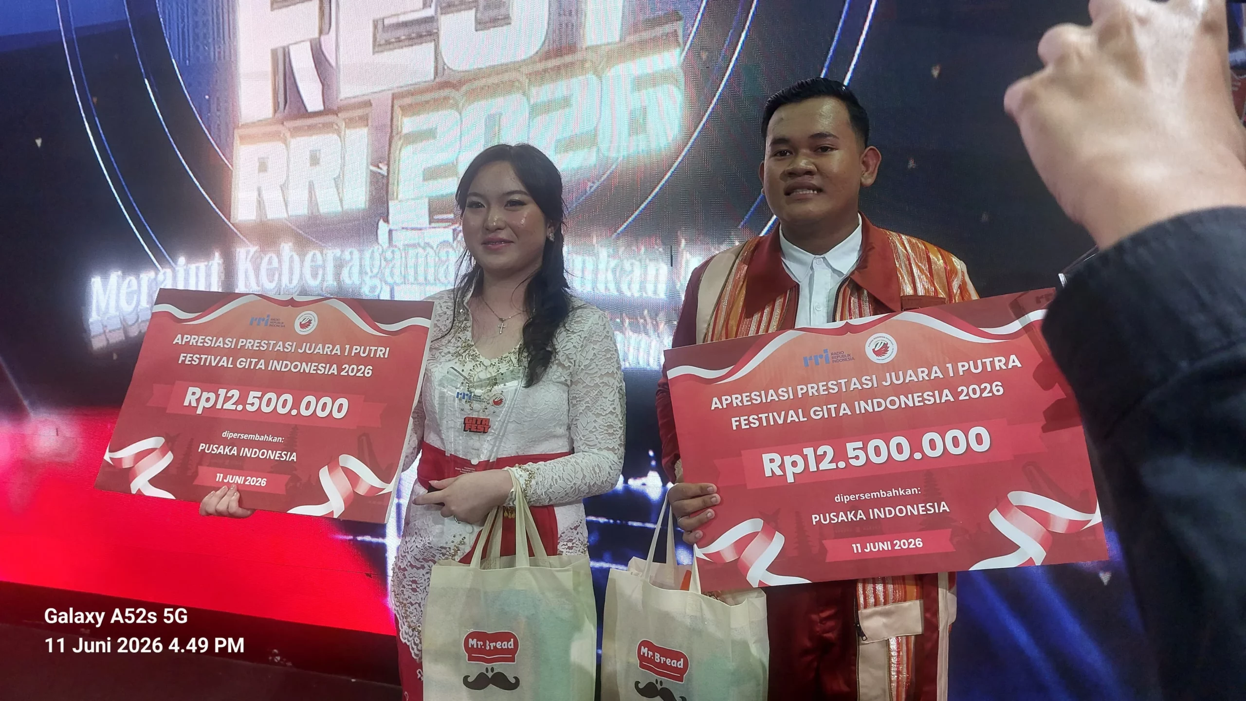 Joy Elen dan Izat Juarai Festival Gita Indonesia 2026