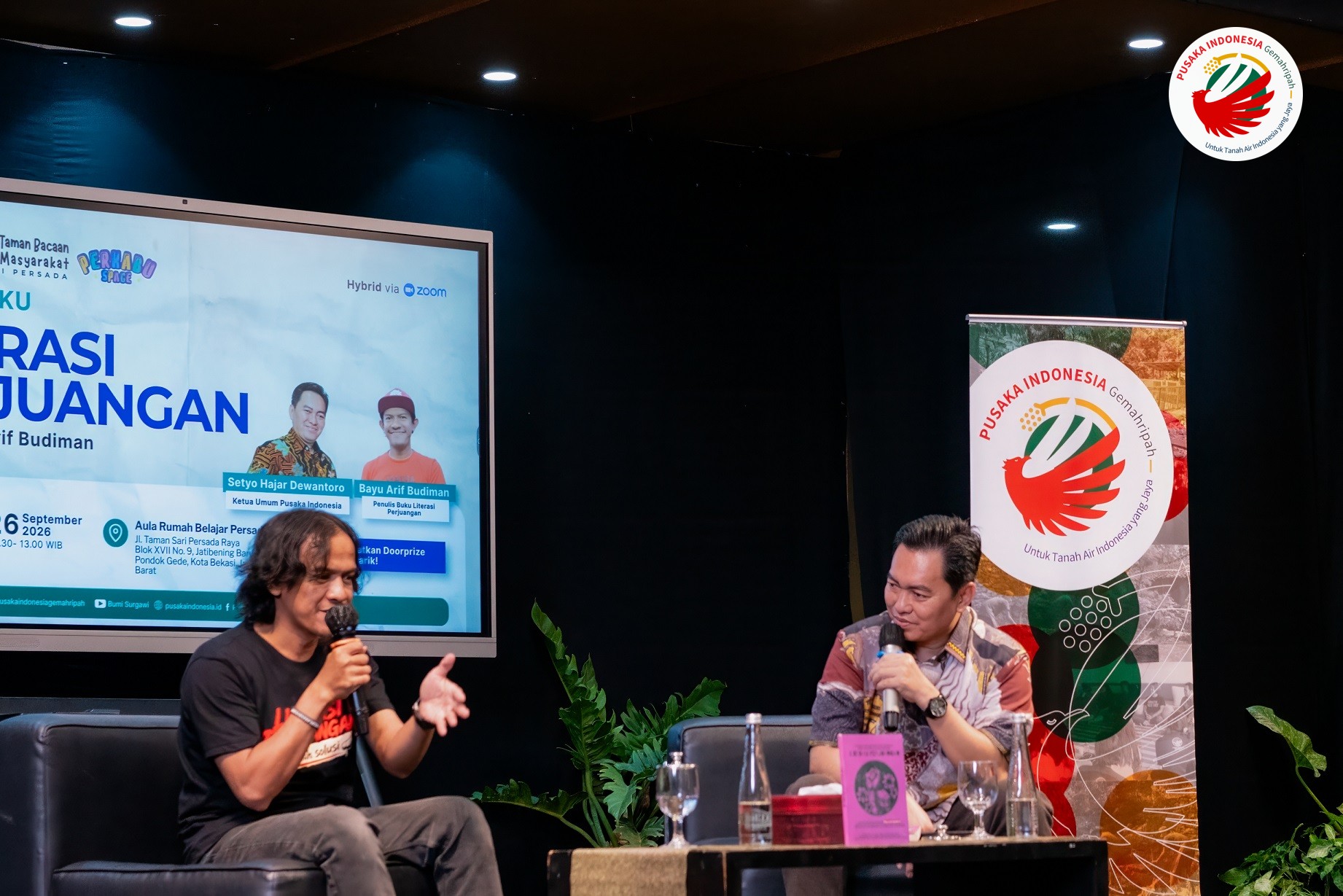 Bedah buku Literasi Perjuangan karya Bayu Arif Budiman dipandu Ketua Umum Pusaka Indonesia Setyo Hajar Dewantoro